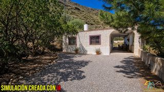 Mas�a en �llar. Finca r�stica en �llar con piscina y 80.000 m�, oportunidad �nic