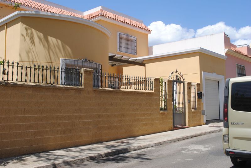 Foto 7b3c4123-89a6-4006-a44d-cb173a83315e. Residential plot in calle piscis 2 in Pechina