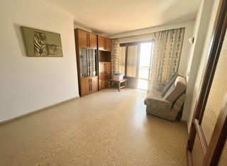 Etagenwohnung  Teodor canet, de. Amplio piso en pleno puerto de alcudia