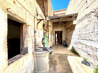 Masia  J.monjo march. Olvídate de casas prêtàporter y hazte la casa a tu medida en san