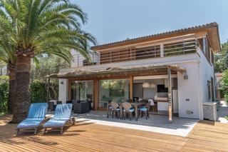 Chalet à Bacarés-Manresa-Bonaire. Chalet con piscina y  vistas al mar
