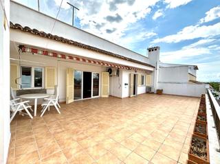 Attique à Ciutat d´Alcúdia. Ático único en el centro de alcúdia con terraza de 50m, ascensor
