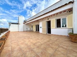 Ático en Ciutat d´Alcúdia. Ático único en el centro de alcúdia con terraza de 50m, ascensor