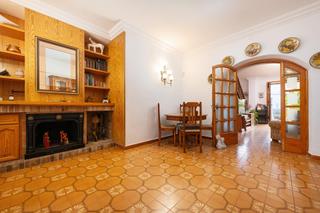 Masia a Ciutat d´Alcúdia. Encantadora casa de pueblo con terraza en el corazón del casco h