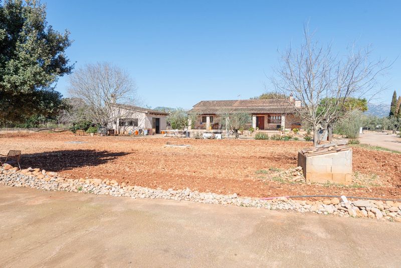 Foto 5c1a5395-114d-463e-ab19-e022e1e60215. Masía exclusiva f rústica con residencia unifamiliar y vistas a la tramuntana privacidad, elegancia y auténtico estilo de v en Inca