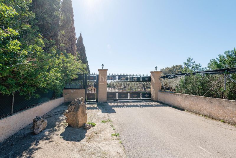 Foto dfb12696-6dd9-443c-a51e-de38450b786c. Masía exclusiva f rústica con residencia unifamiliar y vistas a la tramuntana privacidad, elegancia y auténtico estilo de v en Inca