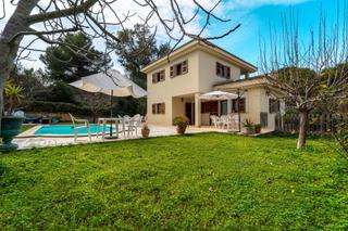 Xalet  Avenida mal pas. del. Exclusiva villa con piscina en bonaire