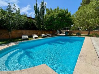 Chalet  Avenida mal pas. del. Exclusiva villa con piscina en bonaire