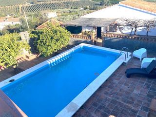 Masia  Barriada estaci�n de las mellizas. Bonita casa de campo de 3 dormitorios y 2 ba�os en la barriada d