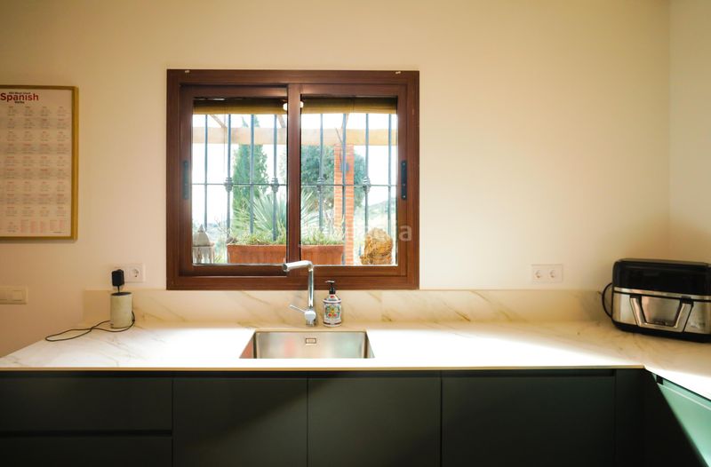 Foto 0b94bb6c-da4e-4823-81ab-71a774998b7d. Masia amb xemeneia piscina a Ardales