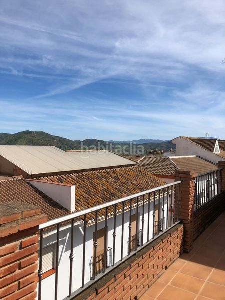 Foto 039e351b-3219-47a0-b587-548f88c2530c. Casa amb aparcament a Álora