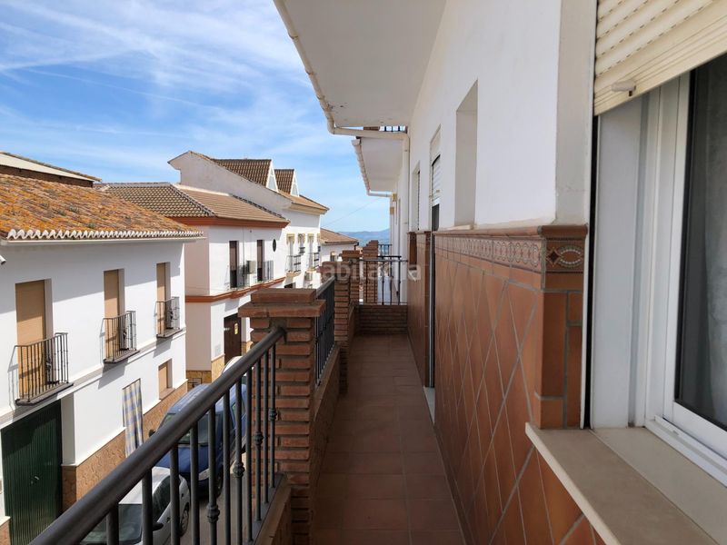 Foto 516b9381-9097-464c-8d20-b253e86c69ee. Casa amb aparcament a Álora