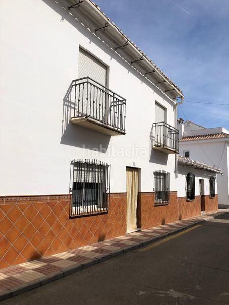 Foto 5d718494-2616-4e89-8281-923c8c6860a9. Casa amb aparcament a Álora