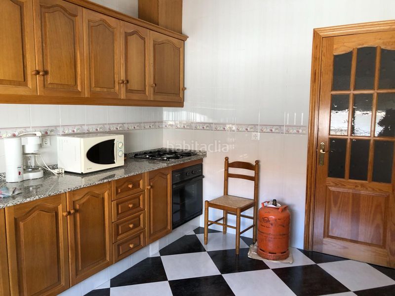 Foto 910e41cf-9958-4b9d-9399-b53027e36317. Casa amb aparcament a Álora