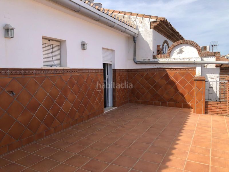 Foto ac53afee-df63-4381-a73e-1ed01b4a9db3. Casa amb aparcament a Álora