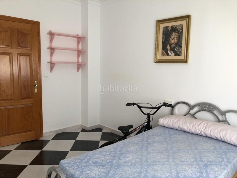 Foto b66b2173-b0df-47d2-beef-92817027f16a. Casa amb aparcament a Álora