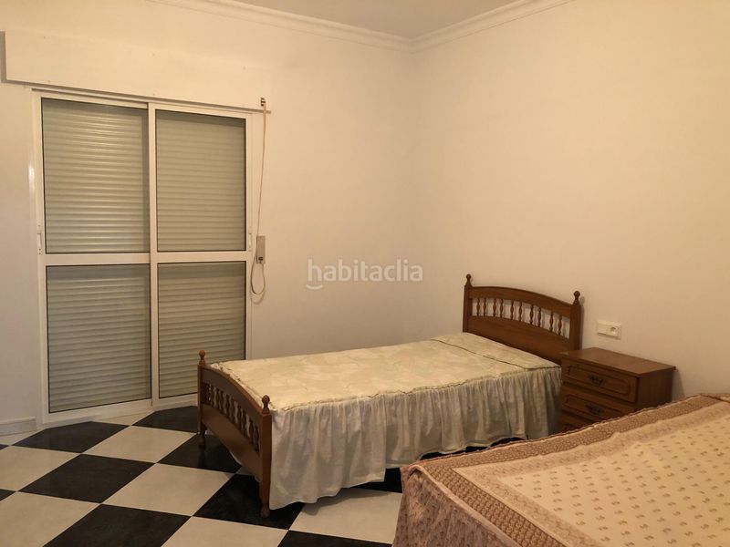 Foto f382dbac-0361-422a-9a05-0966c11adc8c. Casa amb aparcament a Álora