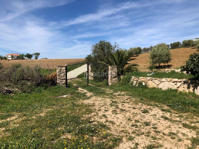 Foto a78fa88c-2278-4778-bd1a-b6e85e7062da. Masia amb xemeneia a Valle de Abdalajís