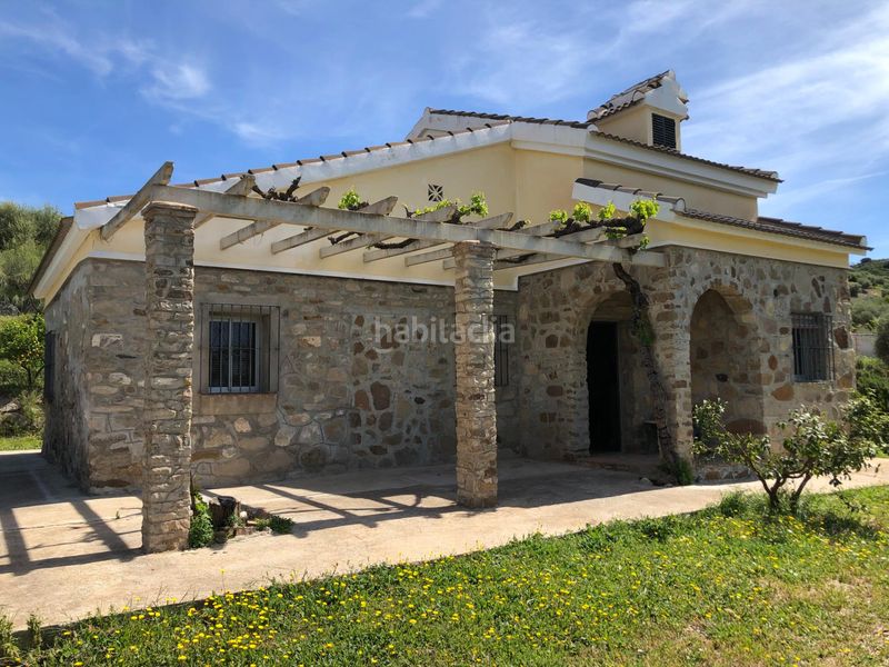 Foto edd10ce6-fd73-40ac-b038-1bdaf6cc0d08. Masia amb xemeneia a Valle de Abdalajís