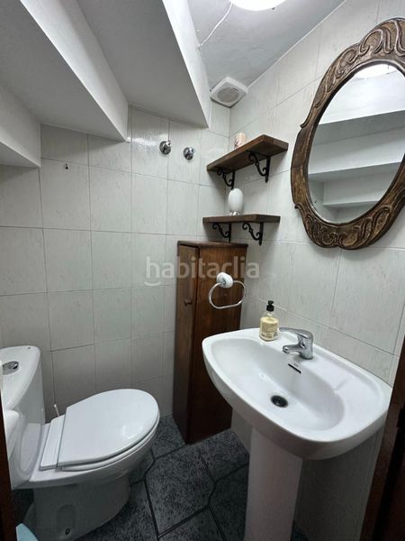 Foto d6444e2f-1ac1-432f-aada-f8c4c5e16217. Tríplex amb xemeneia piscina a Álora