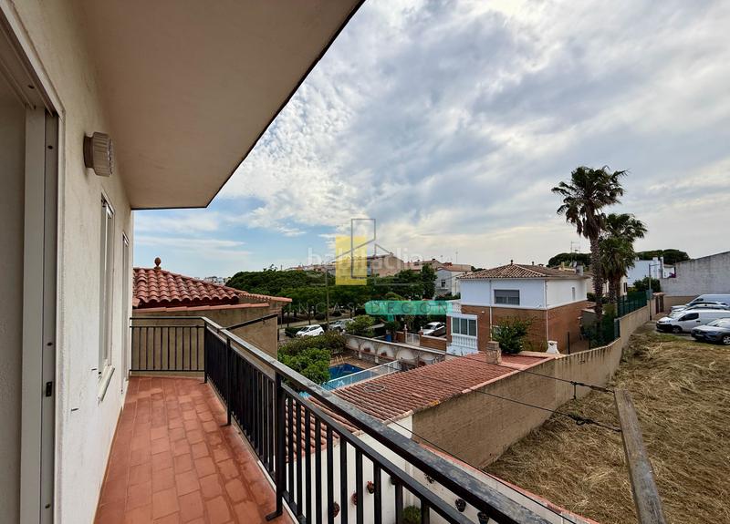 Foto d2cbf143-0e89-457d-a0d9-d36d6e7018a6. Apartamento  de 4 habitaciones con vistas despejadas en mas mates . en Roses