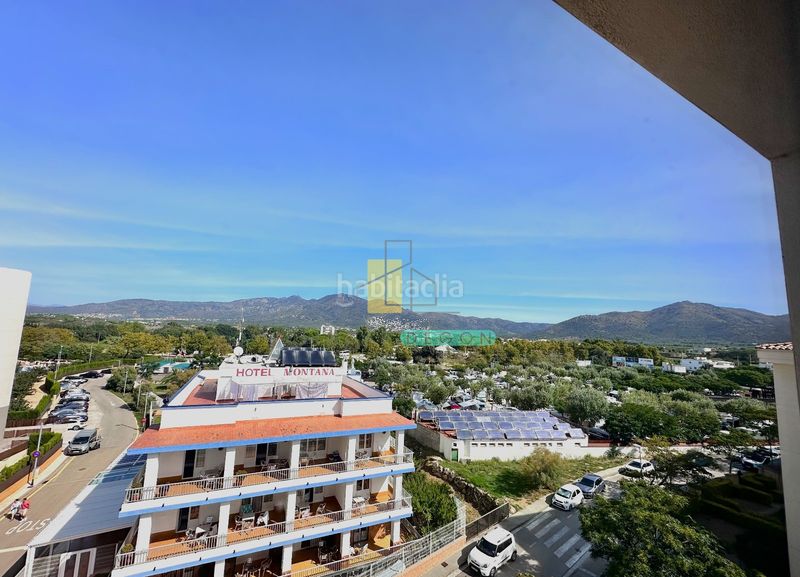 Foto ad8824c5-2df0-4064-897a-170f2653b953. Apartament amb aparcament a Salatar Roses