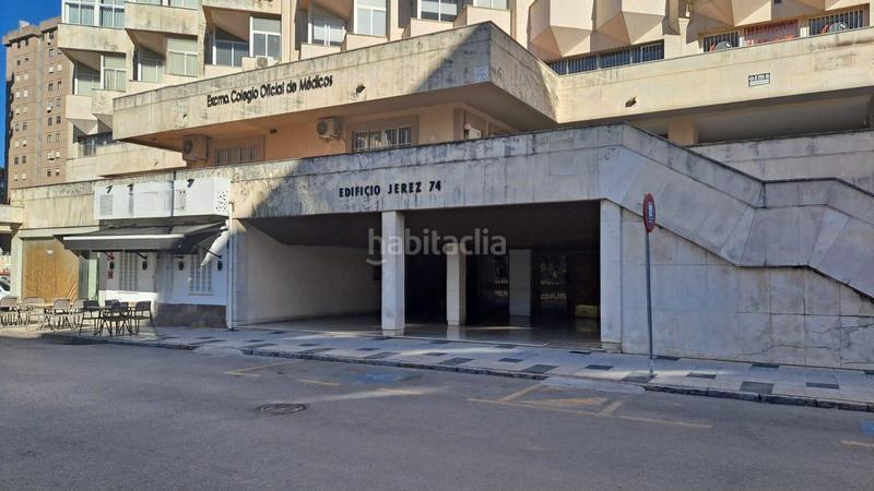 Foto f426202f-3cee-46b3-a3c0-640549386e04. Oficina en paraiso 4 oficina en Parque Avenida Jerez de la Frontera