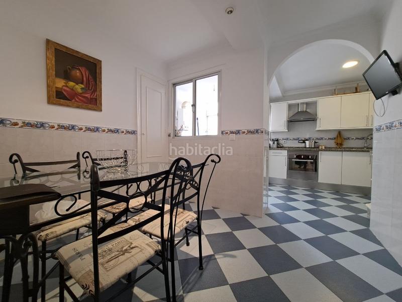 Foto e15b6f00-e9c0-4a3d-af4f-81f167aacc49. Lloguer apartament amb aparcament a El Altillo Jerez de la Frontera