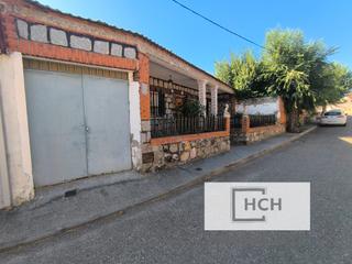 Casa a Calle la lancha 66. Casa en venta con gran parcela