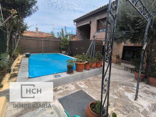 Chalet à Calle san silvestre 4. Estupendo chale