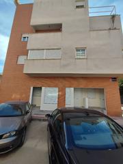 Lloguer Apartament  Calle zamora 10. Vivienda en planta baja en alquiler – llave en mano – zona raner