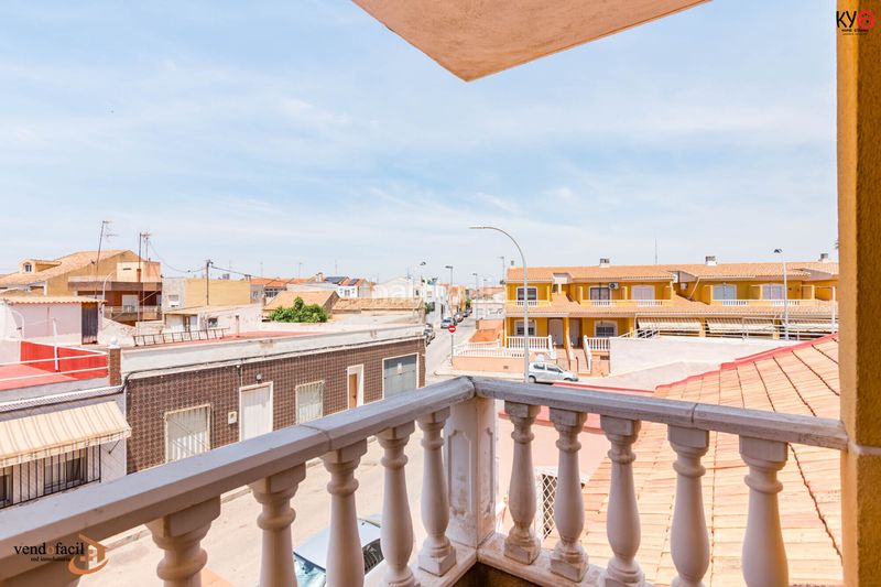 Foto a25e4163-7dd2-4564-a9f2-aa91f99cbfeb. Casa amb aparcament a Los Dolores Cartagena