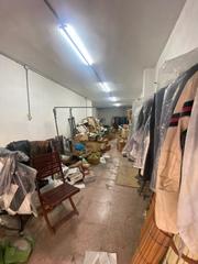 Local commercial à Carrer tibi 5. Local comercial en venta en san nicolás de bari
