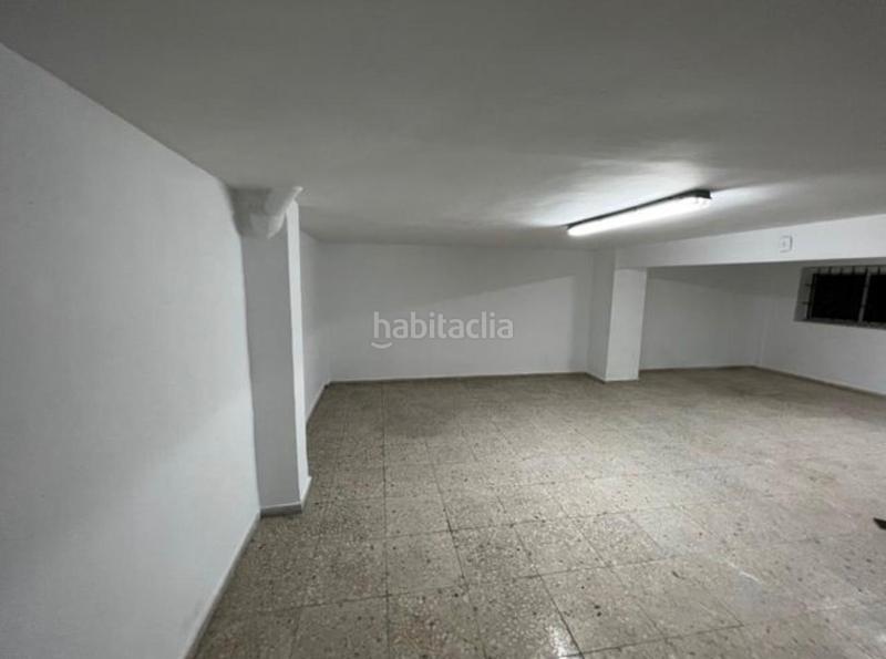 Foto cf44644f-0061-440f-b6c3-449148dcce54. Business premise in Florida Alta Alicante