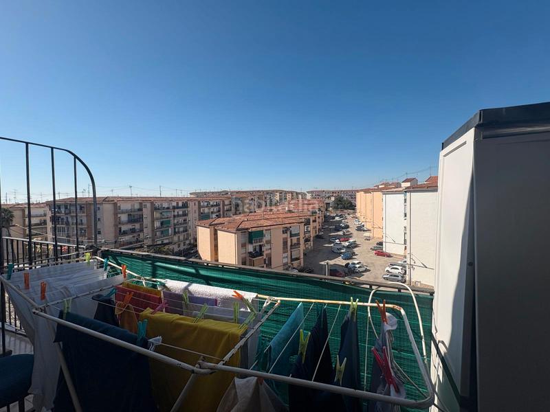 Foto 58742992-96f1-47fd-943b-9df08d9191db. Appartement dans Colonia Requena Alicante
