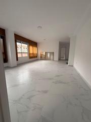 Appartement  Calle pinoso. Piso en venta en carolinas altas