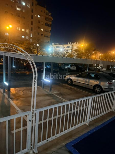 Foto 5d5fb36f-73e6-4a21-b583-7a1ba5004776. Aparcament cotxe a Playa de San Juan Alicante