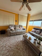 Pis a Carrer sidi-ifni 11. Piso en venta en calle sidi-ifni