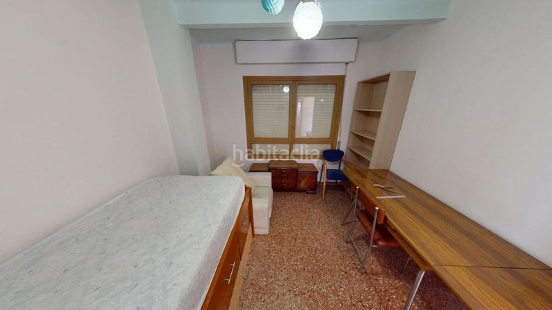 Foto abcf1172-d236-4459-aac5-007d9d4032ee. Pis a Monforte del Cid