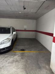 Parking coche en Avinguda Novelda