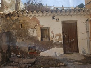 Masia a Monòver