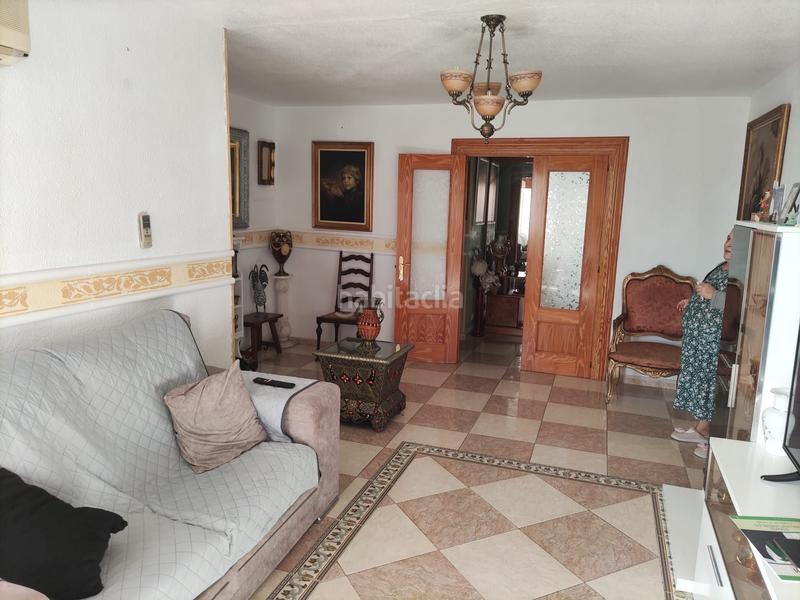 Foto c2b5d4db-d21c-451a-85ae-86c028e8b3a9. Piso  en venta en calle fotógrafo ángel garcía en Alicante