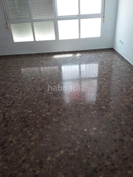 Foto 20709ab3-ae94-4402-a9e9-01dbfc38b5ea. Piso  en venta con inquilino lliria en Parque de la Bombilla Llíria