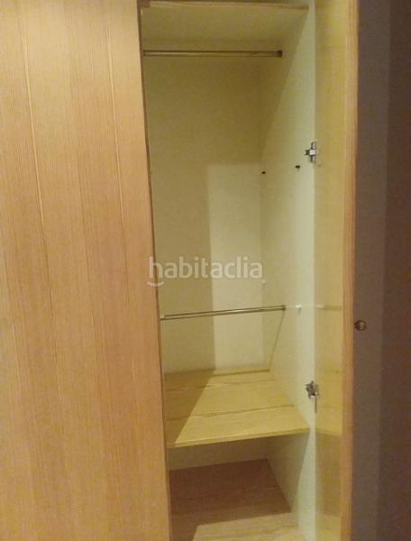 Foto 7582deb4-eb07-401c-9795-7939c901abd7. Piso  en venta con inquilino lliria en Parque de la Bombilla Llíria