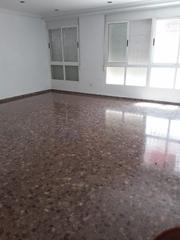 Pis a Parque de la Bombilla. Piso en venta con inquilino  lliria