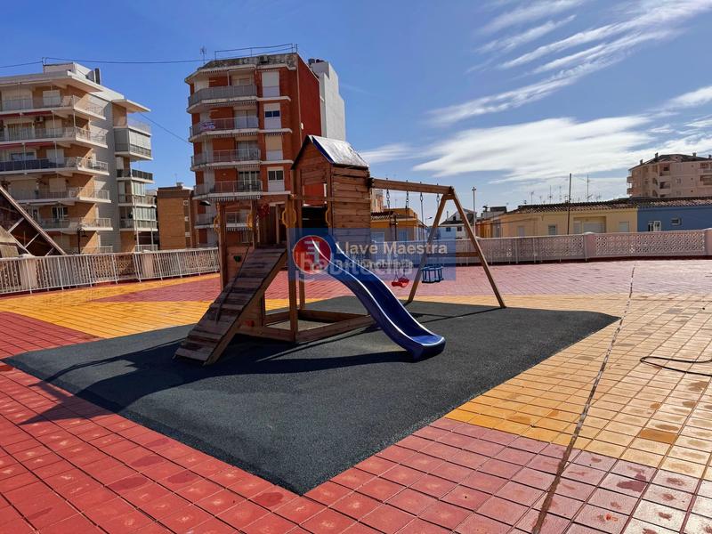 Foto 1dc6df76-929b-46cb-9cfa-fed422459162. Apartament amb piscina a El Perelló Sueca