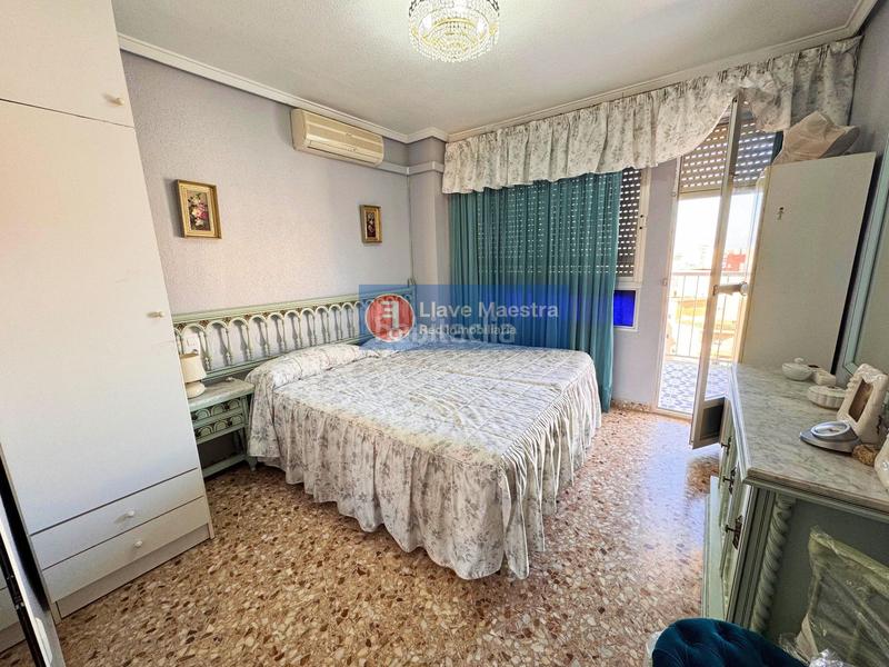 Foto 475f5213-5cd6-41b1-b83f-c5ec526df7f4. Apartament amb piscina a El Perelló Sueca