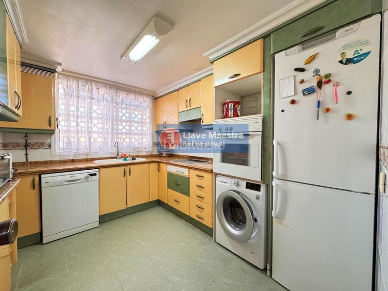 Foto 6e742f0b-65fd-4039-a30f-81f83e823996. Apartament amb piscina a El Perelló Sueca