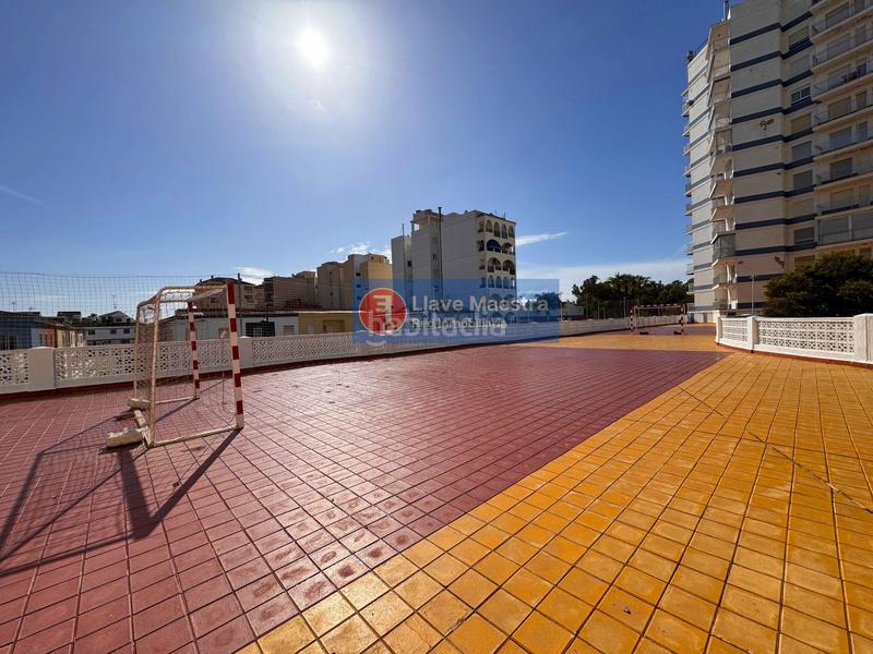 Foto de4251c7-69f3-420a-93de-19d141424638. Apartament amb piscina a El Perelló Sueca
