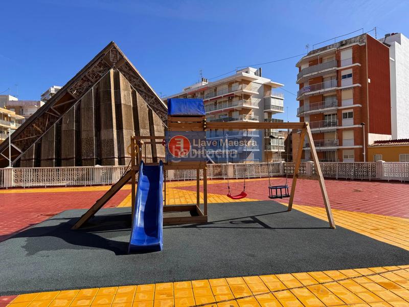 Foto e9f35daf-5c99-4628-8c4b-e77eb5d0c924. Apartament amb piscina a El Perelló Sueca